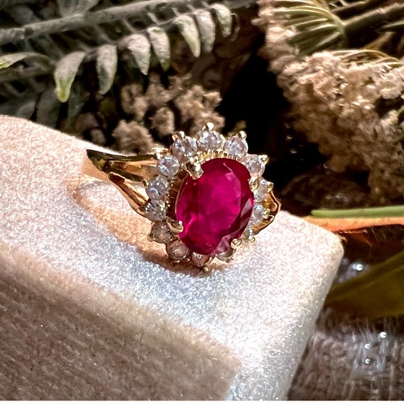Antique Ruby Estate Ring Solid 18K Gold Ruby diamond Halo Ring Size 7.5 Sizeable - Picture 5 of 16